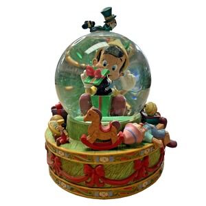 Disney Pinocchio XMAS Musical Snow‎ Globe-Have Yourself a Merry Little Christmas